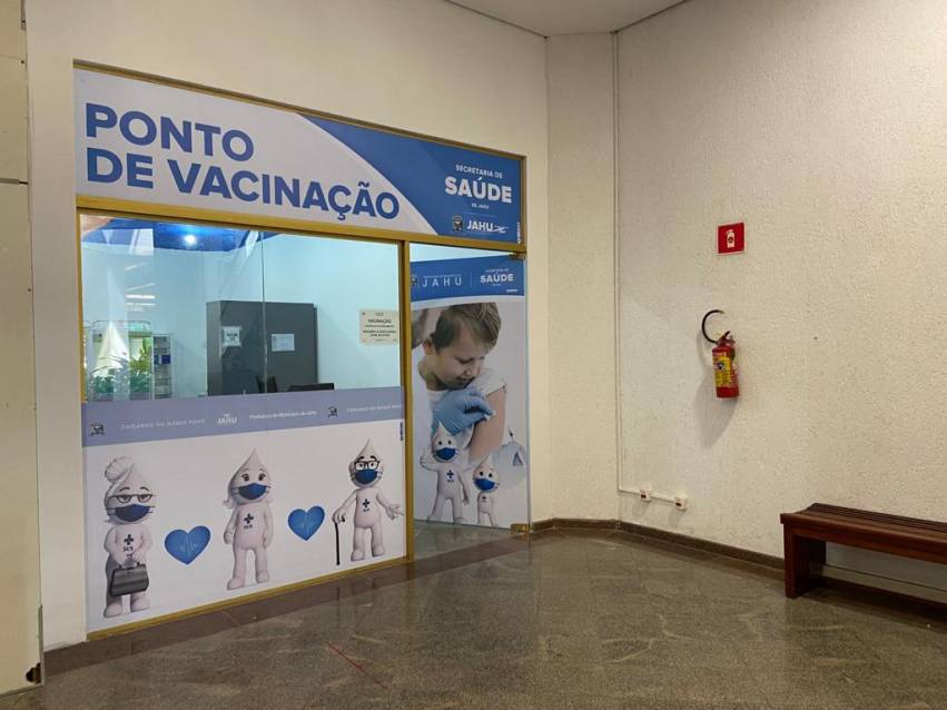 SALA DE VACINAÇÃO NO JAÚ SHOPPING FUNCIONA NO PISO TÉRREO