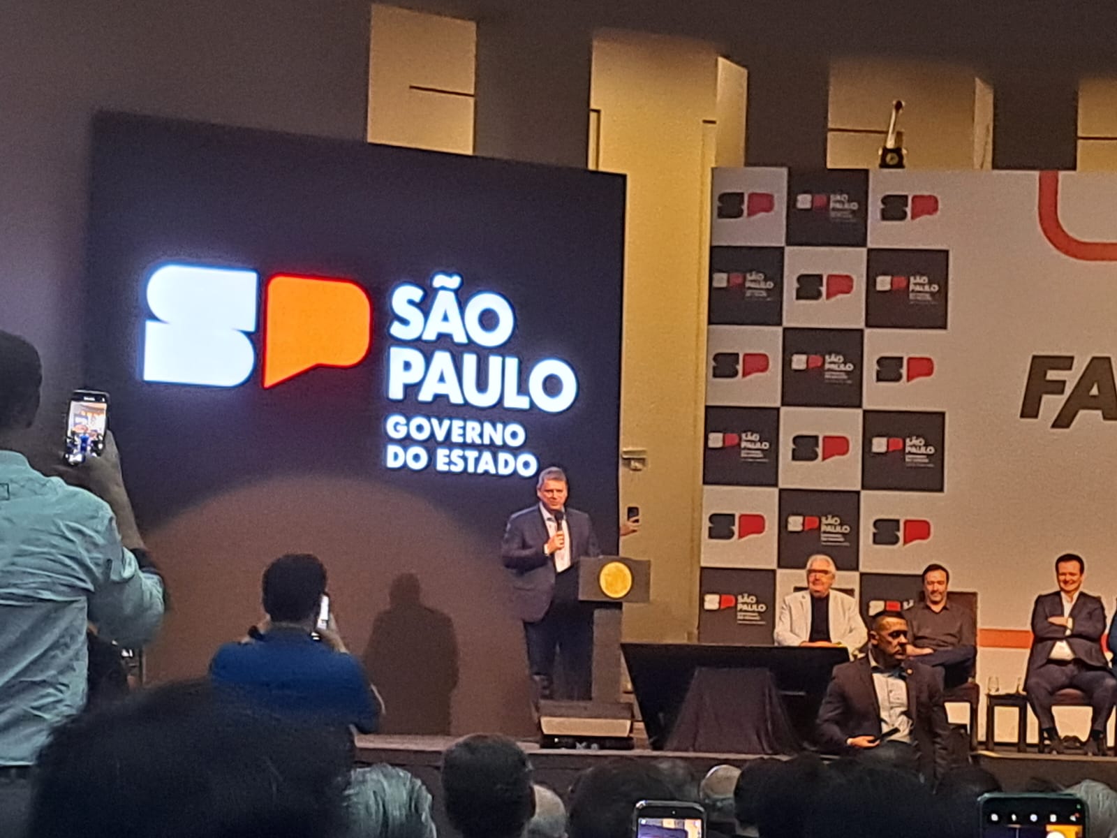 PREFEITURA PARTICIPA DE LANÇAMENTO DO PROGRAMA FACILITA SP
