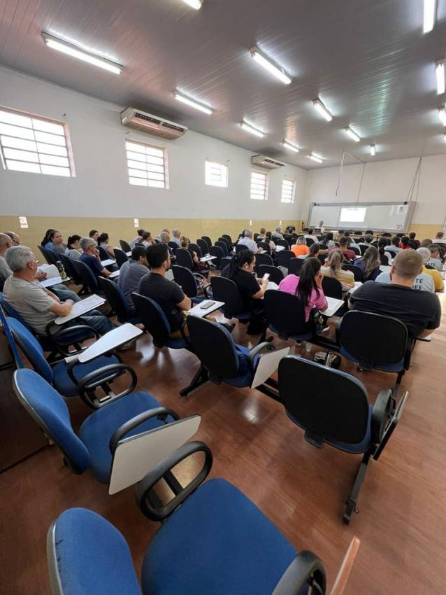 CAPACATIÇÃO DE PROFISSIONAIS TEM FOCO EM AVALIAÇÃO DE DENSIDADE LARVÁRIA