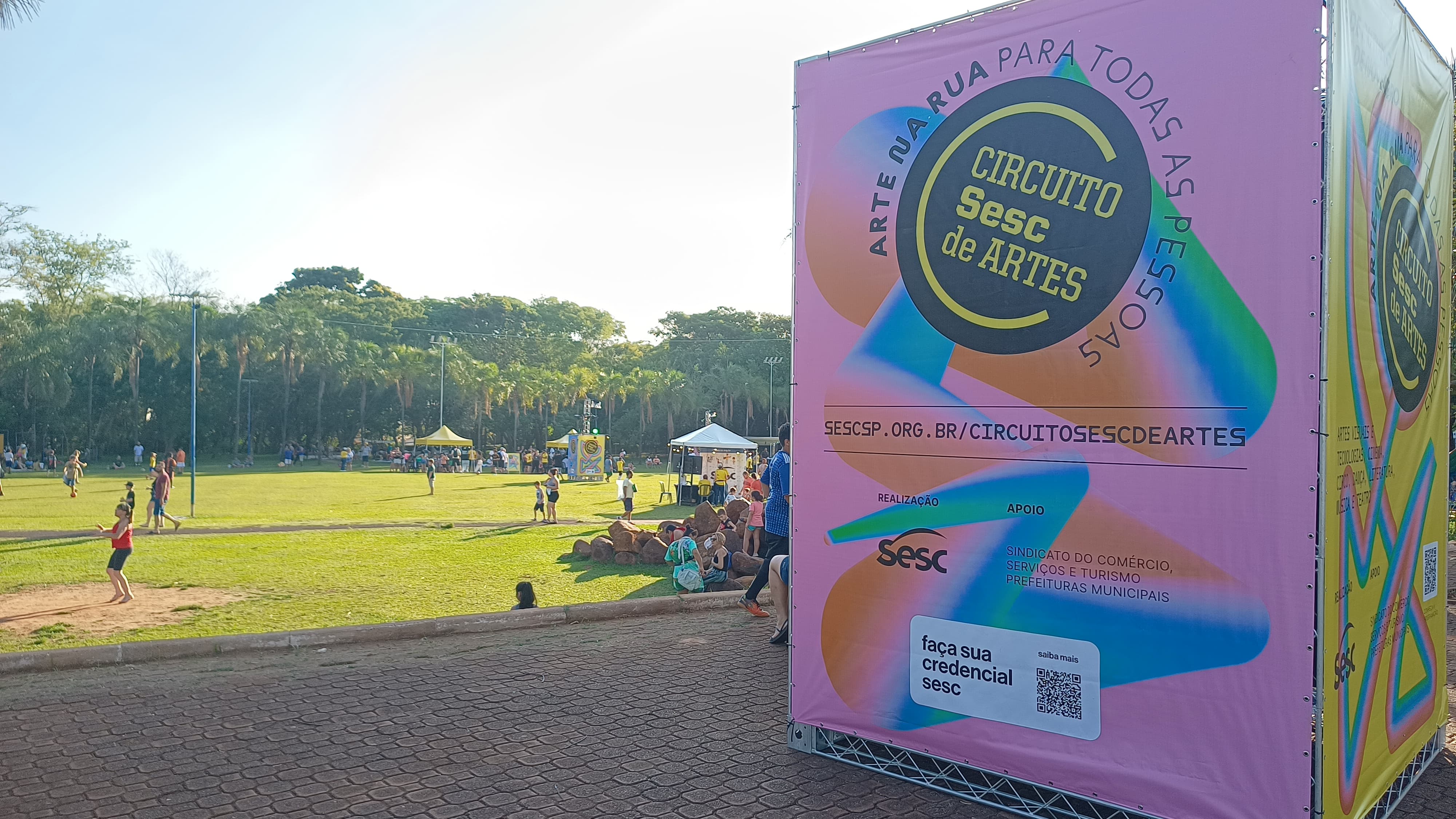 ARTE NO PARQUE DO RIO JAÚ