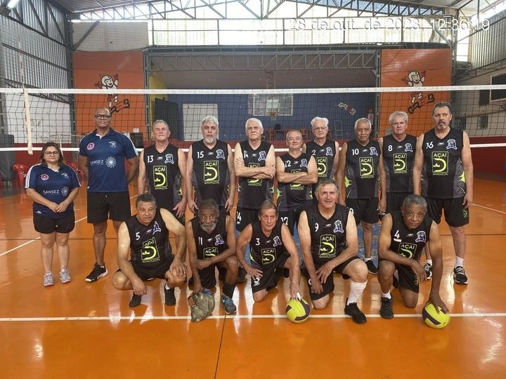 JAHU CONQUISTA A PRATA NA DISPUTA MASCULINA DA AABR