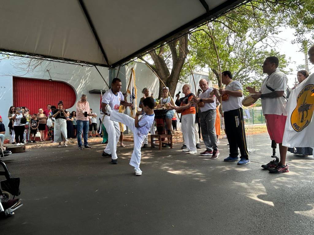 DIA DA CONSCIÊNCIA NEGRA TEM HOMENAGEM A ZUMBI DOS PALMARES E SAMBA