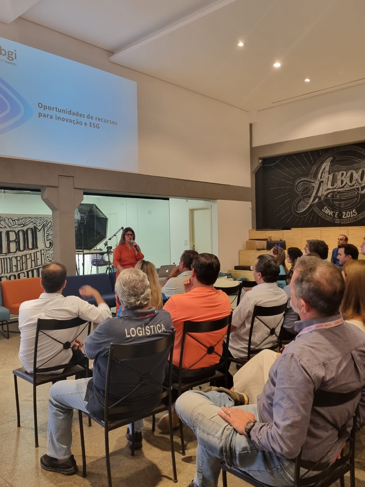 RODA DE CONVERSA DISCUTE LINHAS DE FINANCIAMENTO PARA EMPRESAS