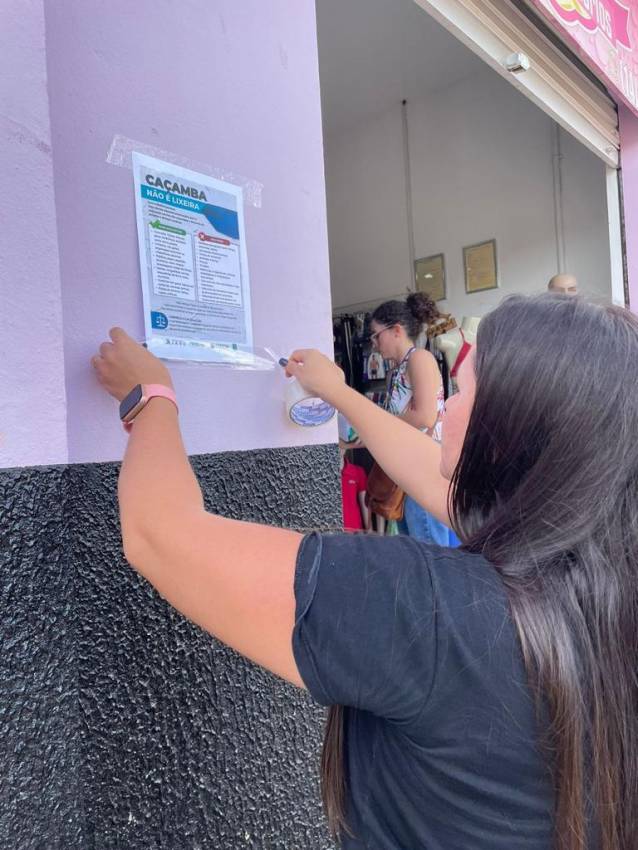 CAÇAMBA NÃO É LIXEIRA - USE CORRETAMEMTE