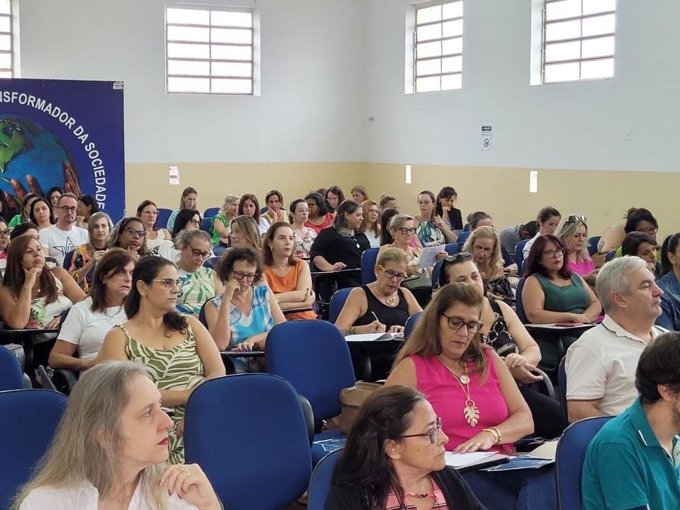 EDUCAÇÃO INICIA REUNIÕES DE PLANEJAMENTO PARA O NOVO ANO LETIVO
