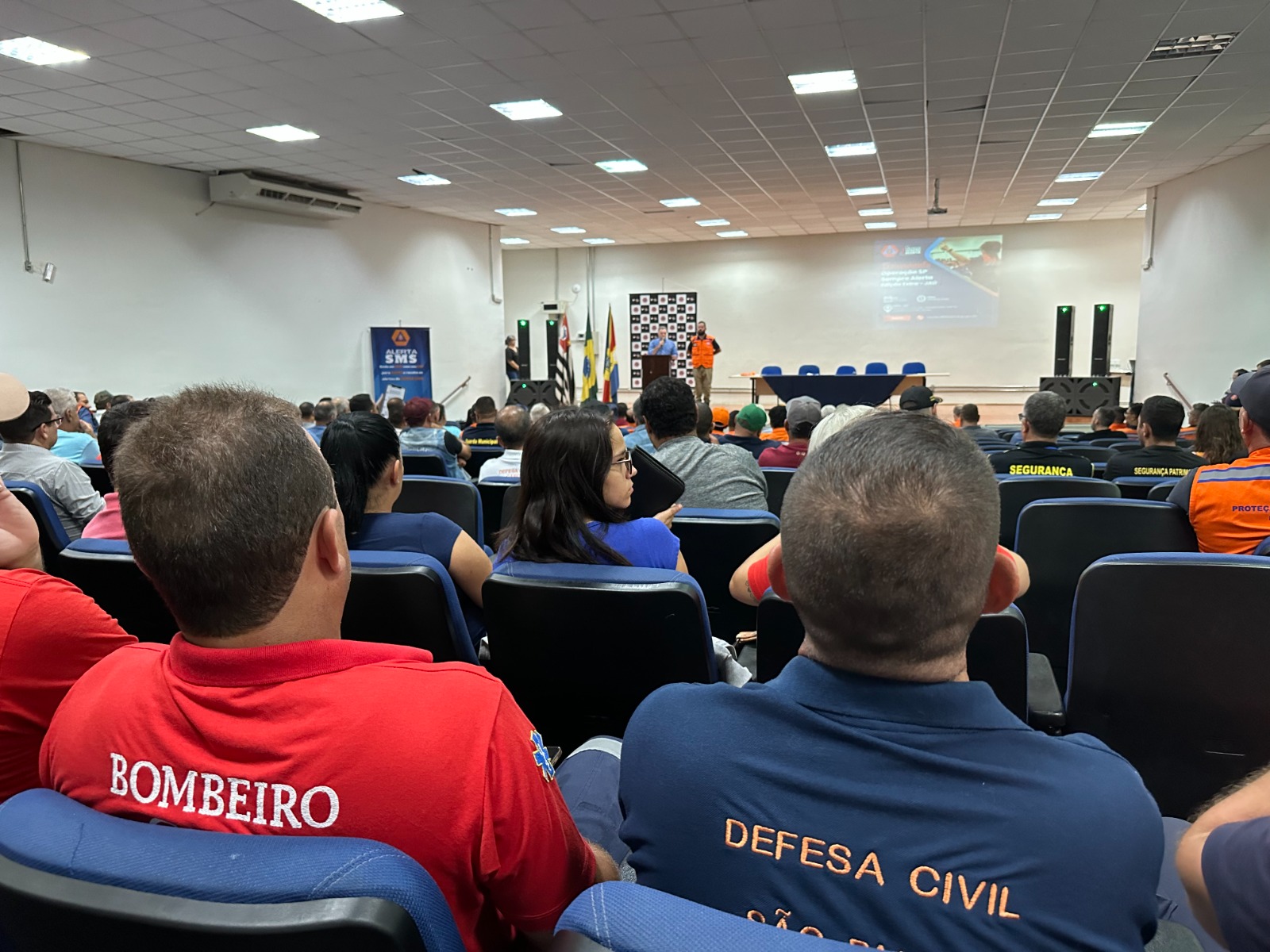SUPERANDO EXPECTATIVAS JAHU RECEBE 57 MUNÍCIPIOS PARA CAPACITAÇÃO DA DEFESA CIVIL