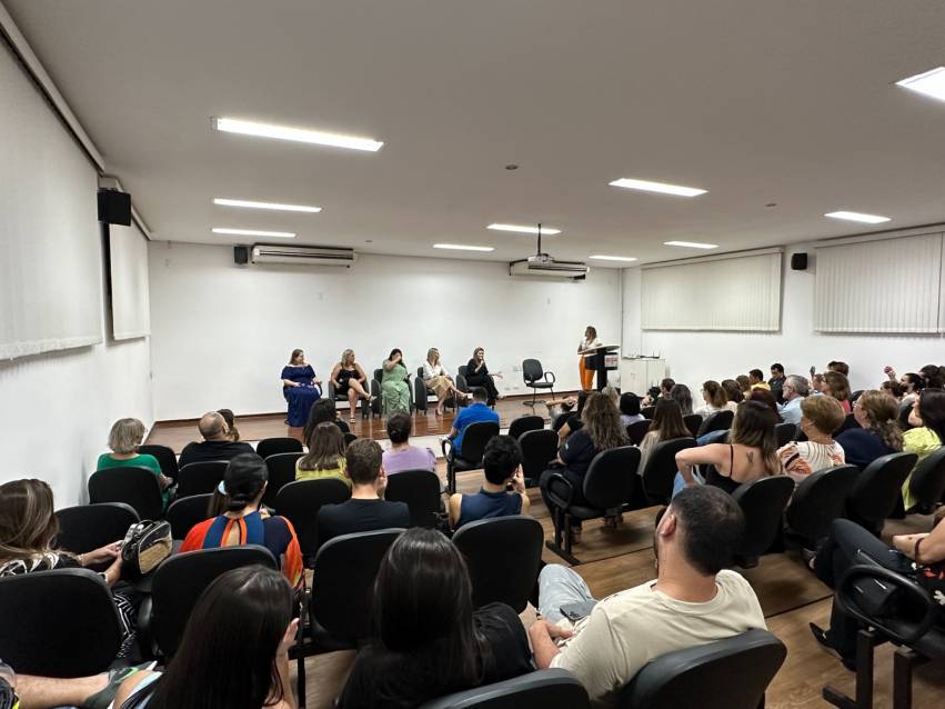 PAINEL CONECTADAS PROMOVE TROCA DE EXPERIÊNCIAS ENTRE EMPREENDEDORAS JAUENSES