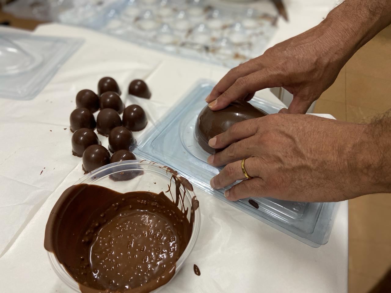 CAPS - PÁSCOA COMO TEMA DE OFICINA TERAPÊUTICA