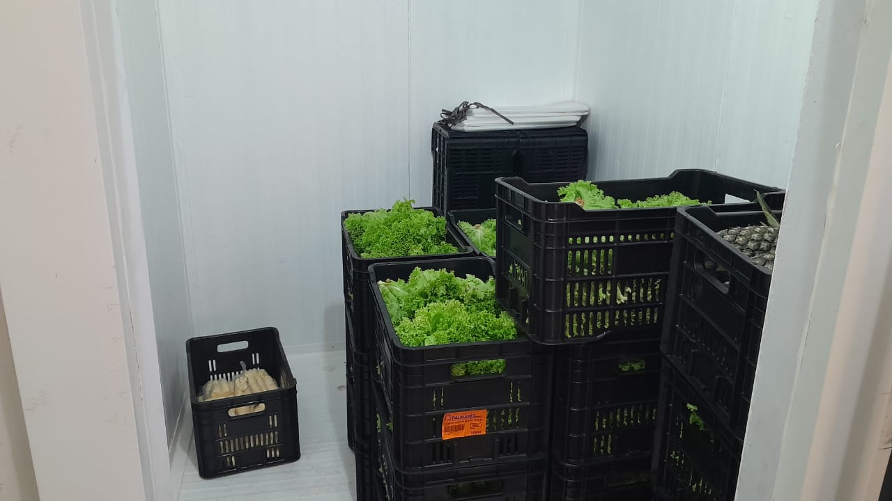 PRODUTOS DA AGRICULTURA FAMILIAR PRESENTES NA ALIMENTAÇÃO DE NOSSOS ESTUDANTES