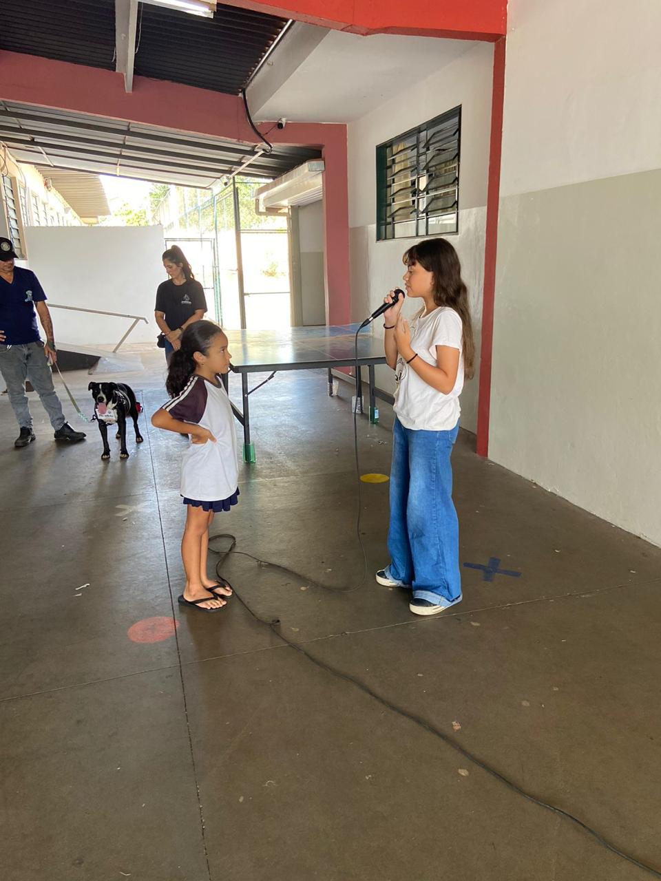EMEF LAUDELINO DE ABREU PÕE EM PAUTA QUESTÕES IMPORTANTES SOBRE ANIMAIS