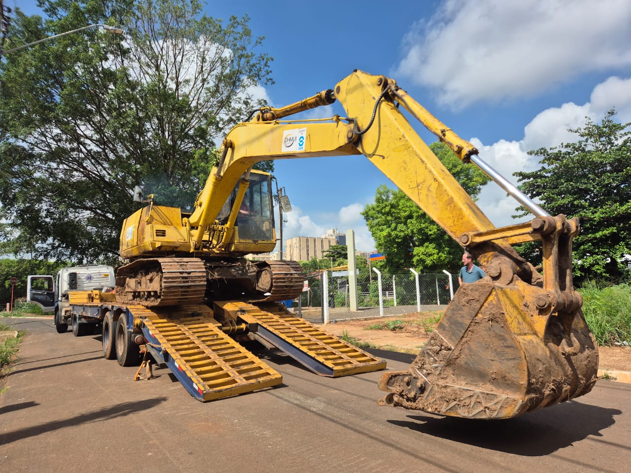 PREFEITURA INICIA MAIS UMA ETAPA DAS OBRAS DE LIMPEZA DO RIO JAÚ