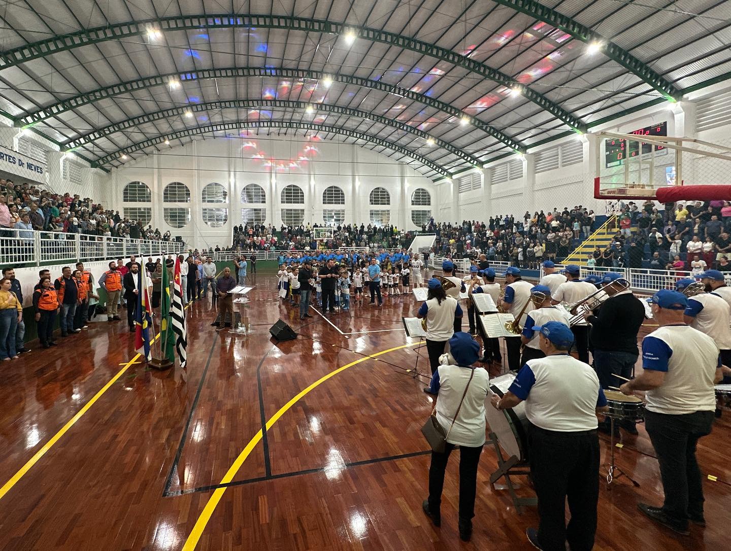 DR. NEVES É REABERTO PARA A POPULAÇÃO