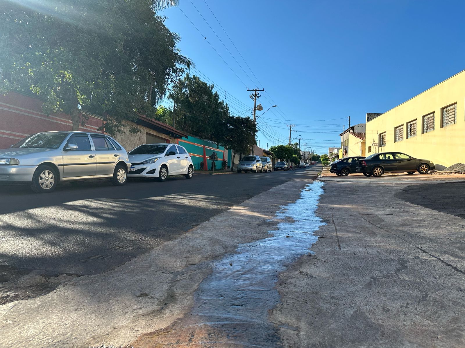 PREFEITURA FINALIZA OBRAS DE MAIS TRÊS SARJETÕES