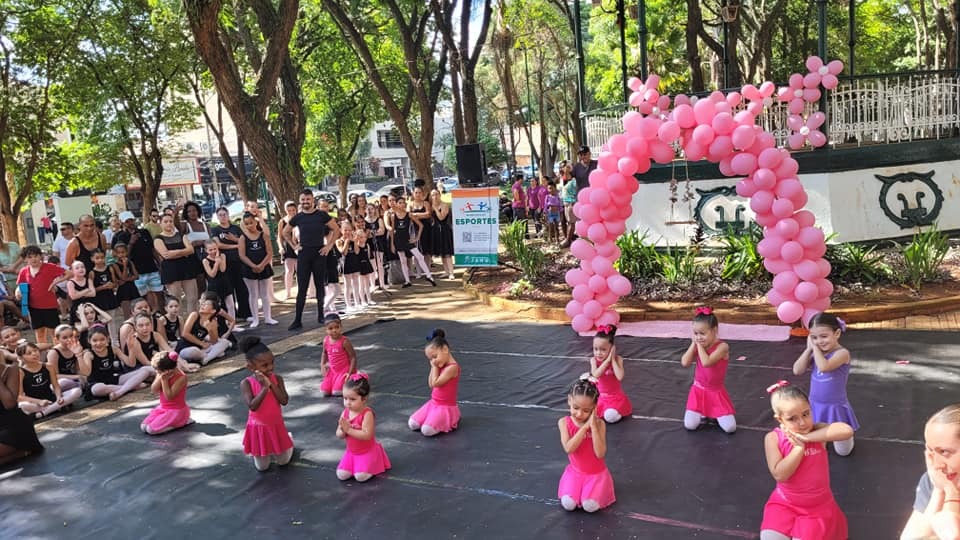 29/4 - DIA INTERNACIONAL DA DANÇA