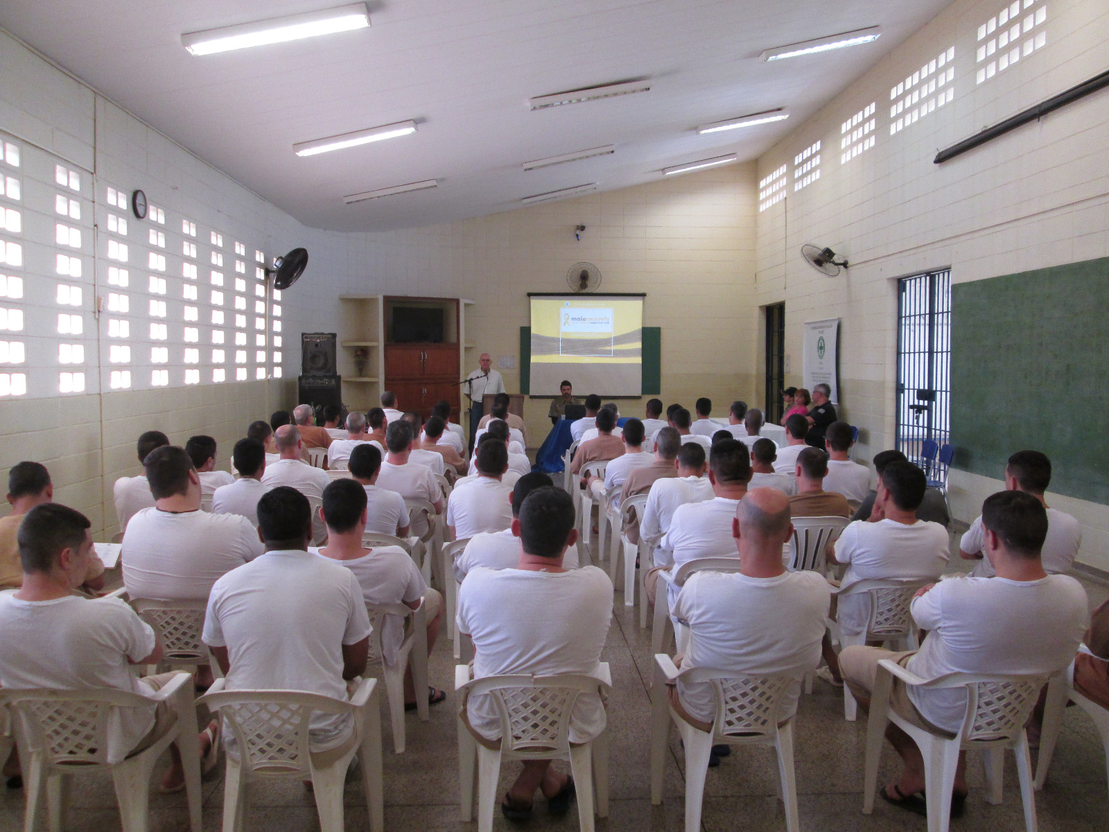 MAIO AMARELO - PALESTRA NO CR