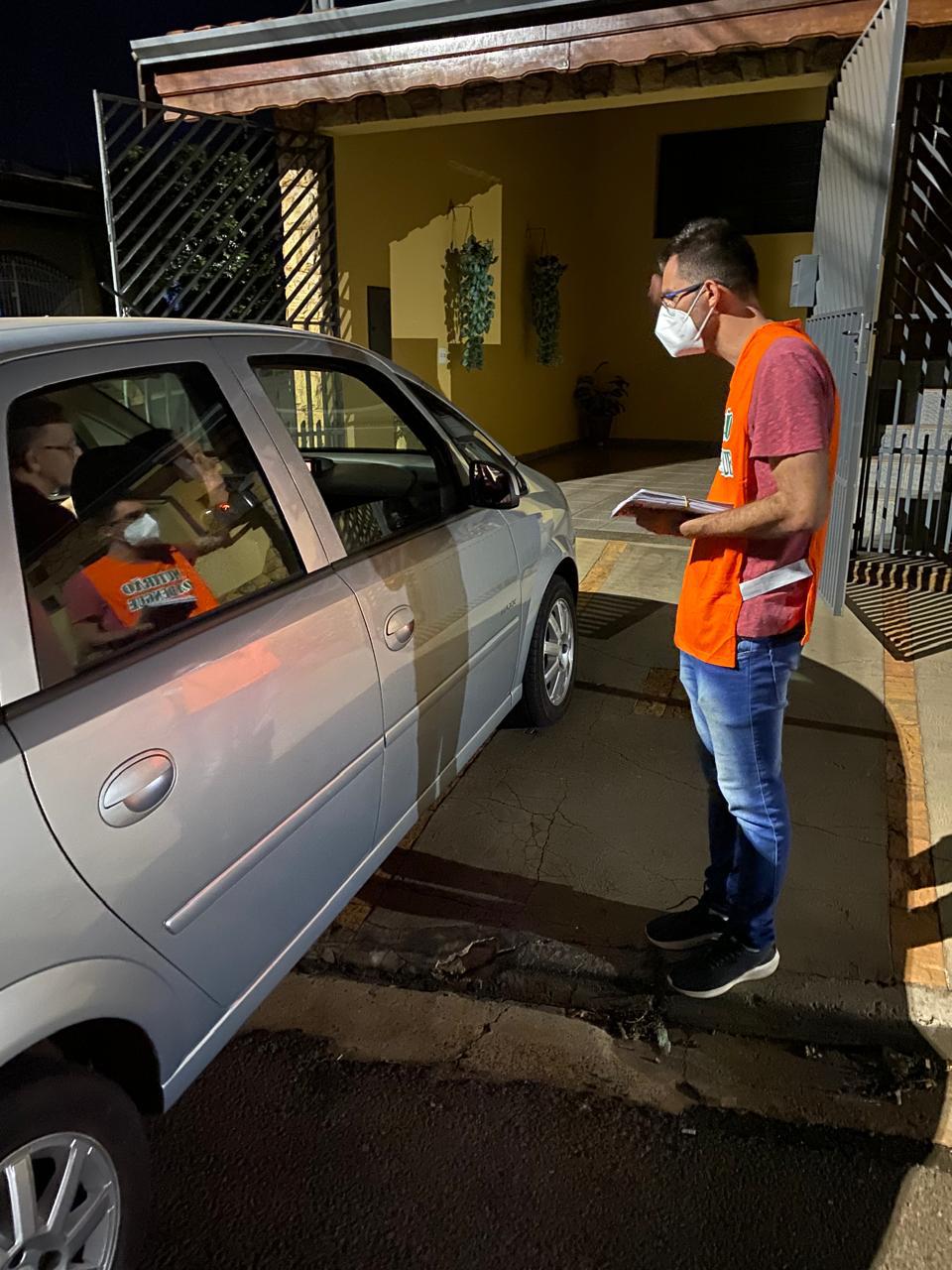 COMBATE À DENGUE NO JARDIM CAROLINA