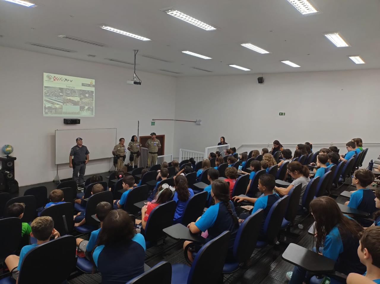 MAIO AMARELO: COLÉGIO ELITE - NIE