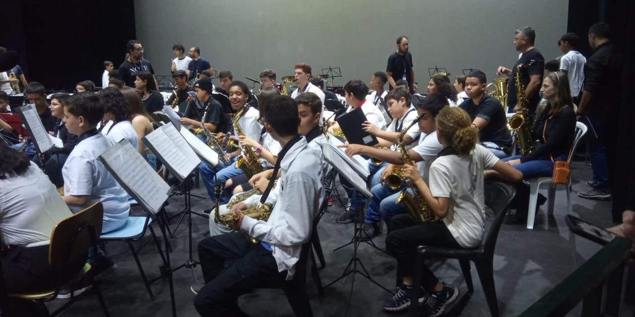 GURI DE JAÚ PARTICIPA DE ENCONTRO DE SOPROS E PERCUSSÃO