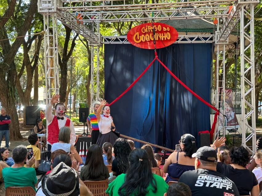 FESTIVAL DE INVERNO TEM INÍCIO COM CIRCO E TEATRO