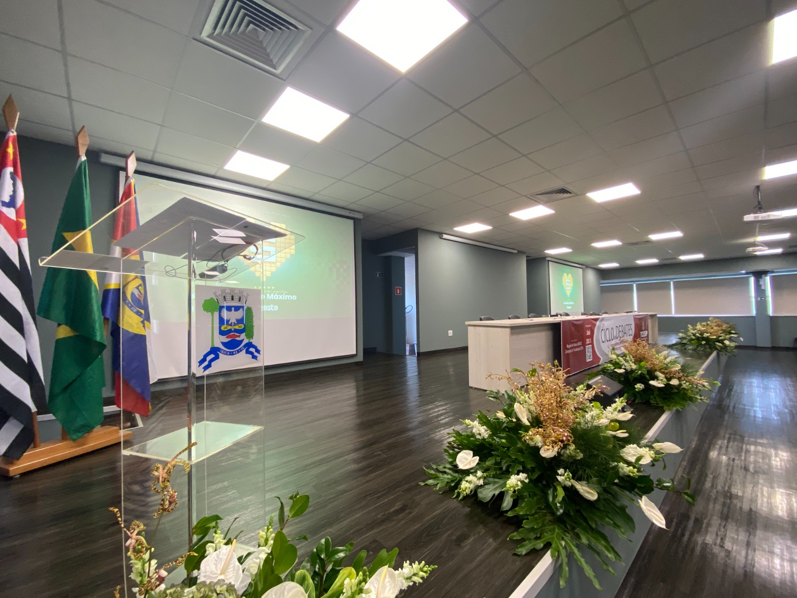 JAHU SEDIA ENCONTRO DO 'CICLO DE DEBATES' DO TRIBUNAL DE CONTAS DO ESTADO