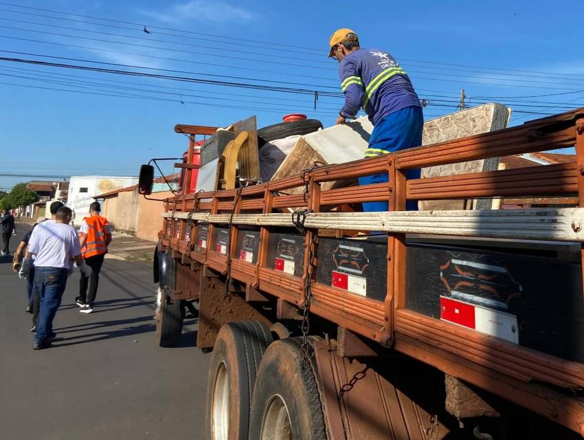 NO ÚLTIMO SÁBADO ROLOU O MEGA MUTIRÃO CIDADE VIVA CONTRA A DENGUE!