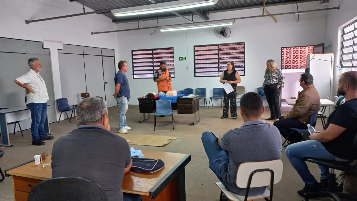 PREFEITURA PROMOVE CAPACITAÇÃO DE NOVOS MOTORISTAS DA EDUCAÇÃO