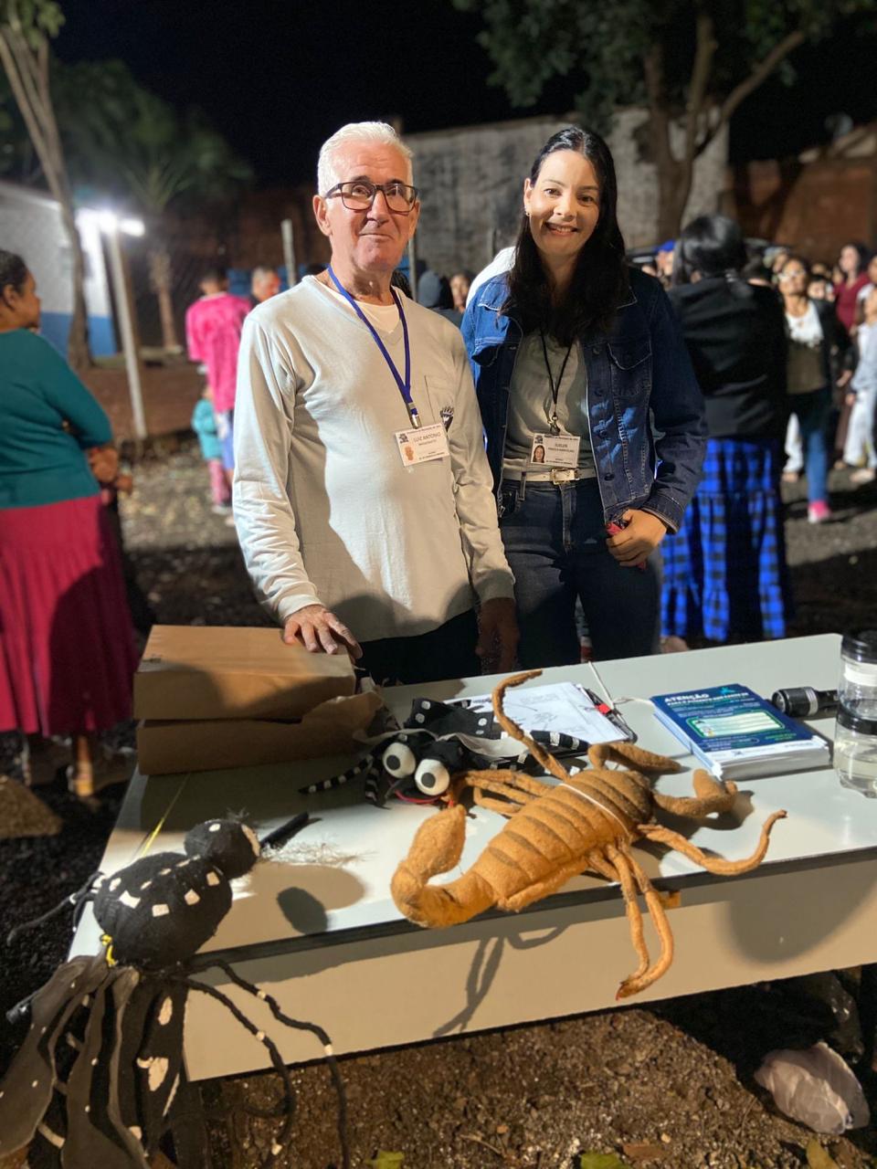 AÇÃO EDUCATIVA CHAMA ATENÇÃO PARA COMBATE DO AEDES AEGYPTI E OUTROS VETORES