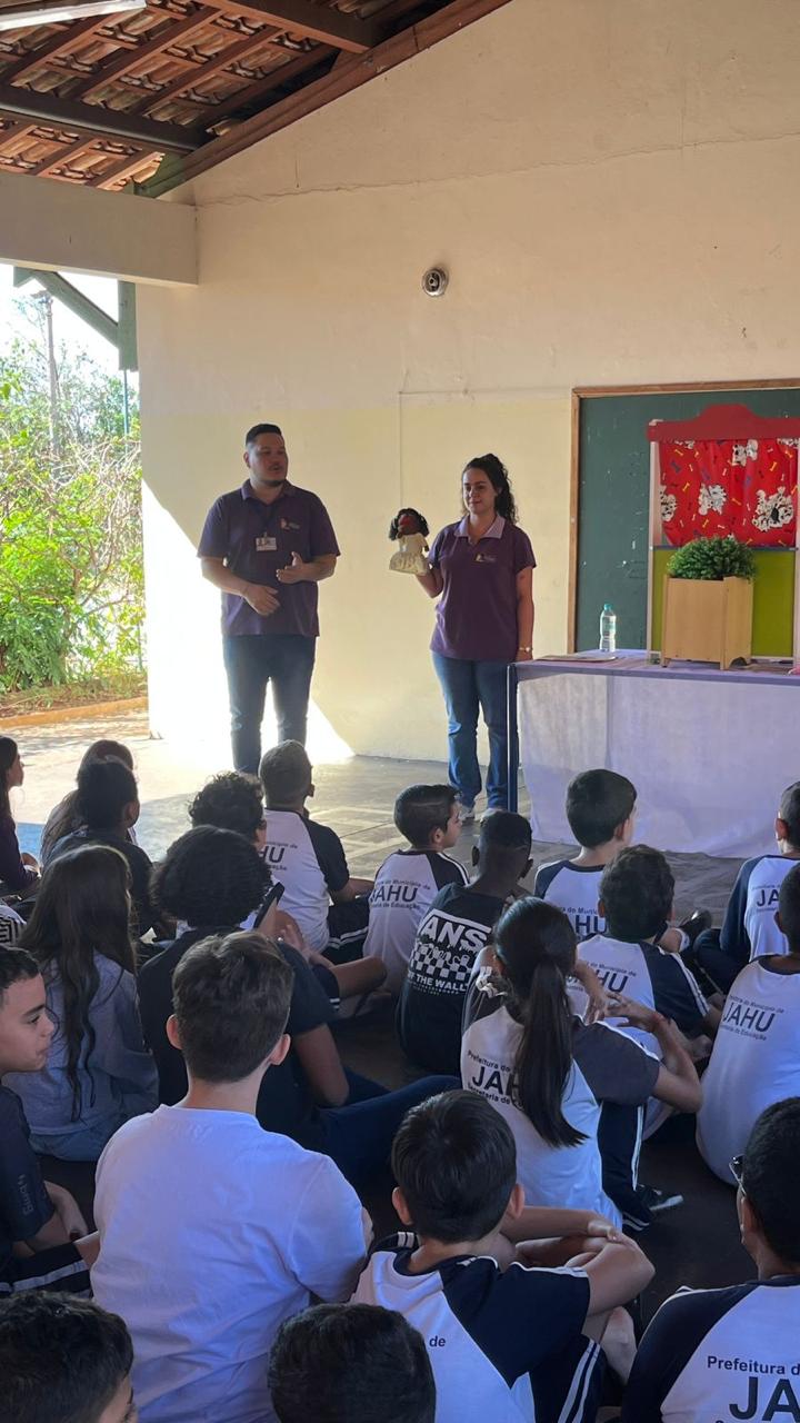 CENTRO DE APOIO FAMILIAR E INFANTOJUVENIL VAI À EMEF PROF.ª CARLOTA MEIRA MARSÍGLIO: