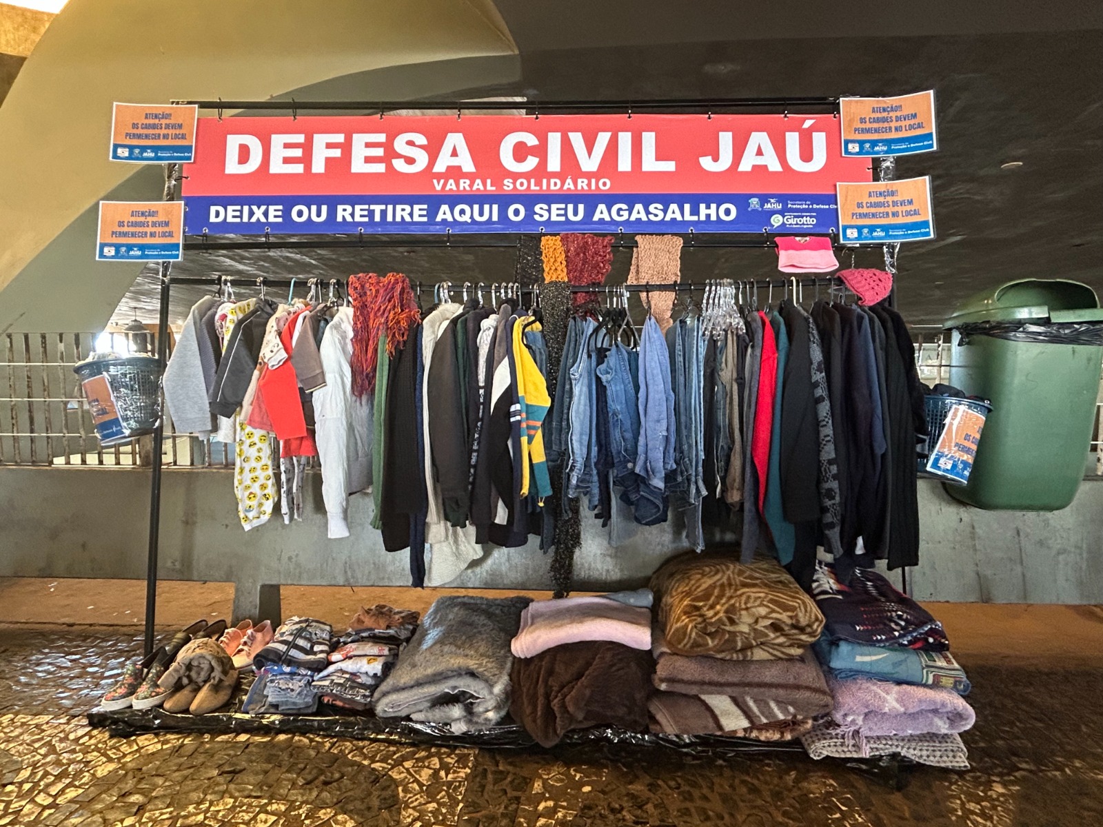 VARAL SOLIDÁRIO: PONTO DE PARADA DA SOLIDARIEDADE