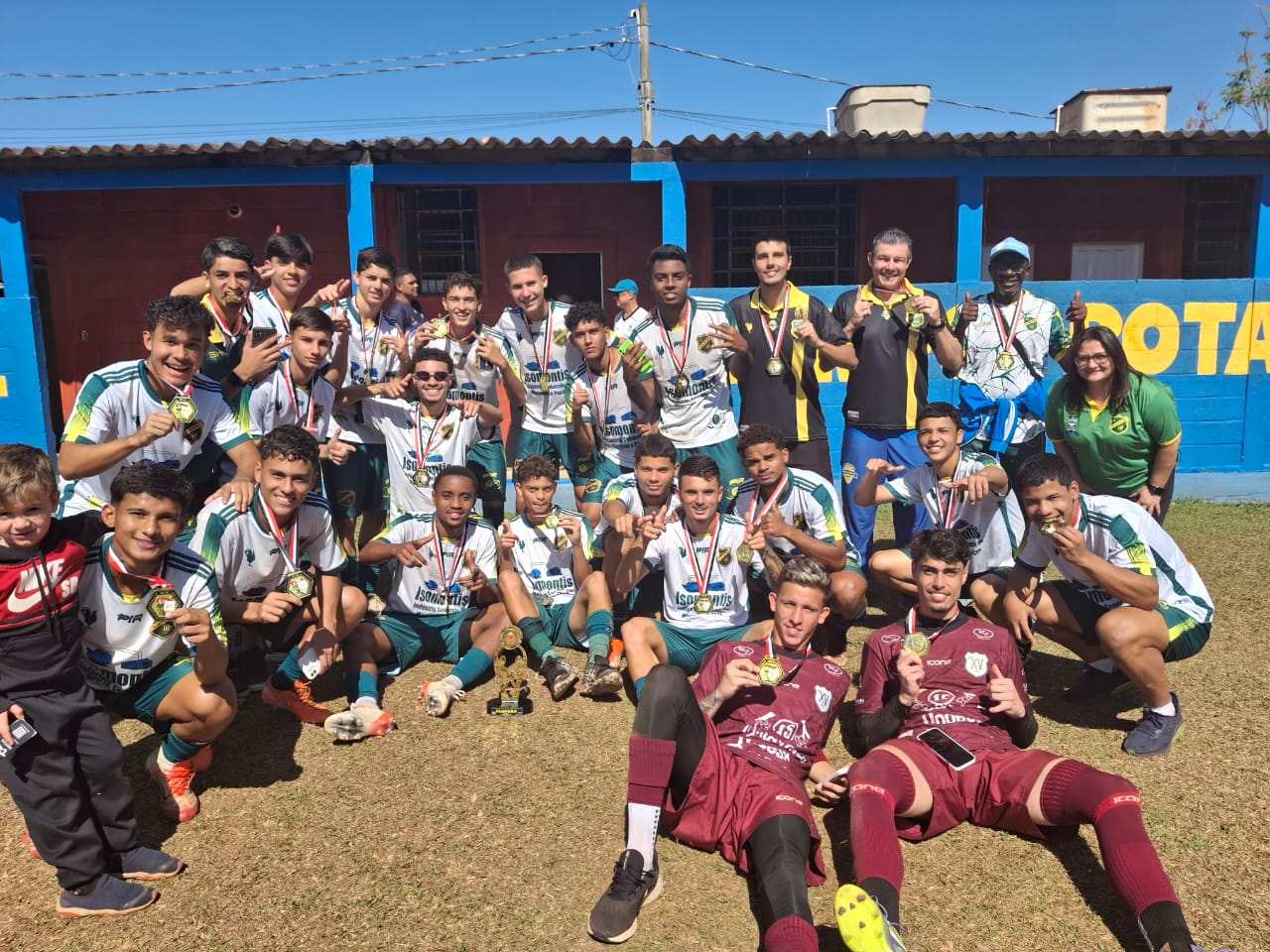JOGOS REGIONAIS: DIA É MARCADO PELA CONQUISTA DO OURO NO FUTEBOL MASCULINO
