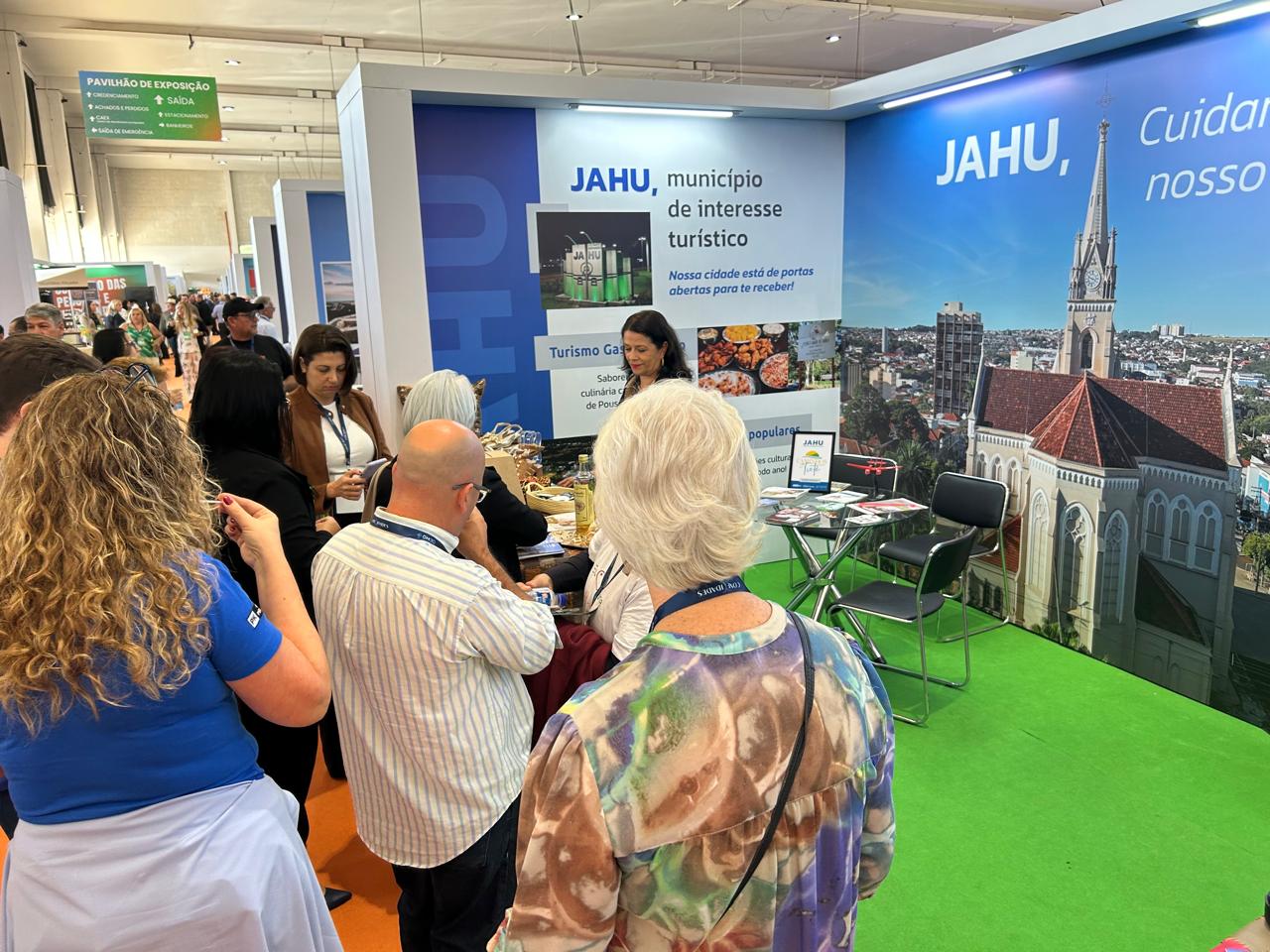 CALÇADOS E ARTESANATO DE JAHU SÃO DESTAQUE NO CONEXIDADES