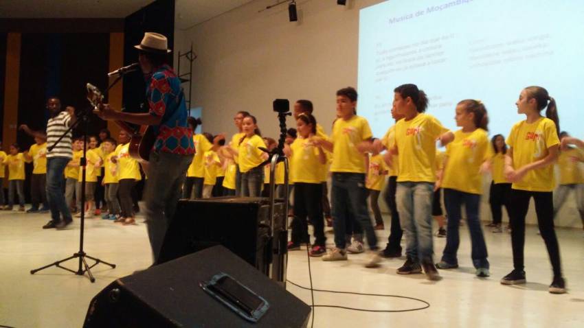Alunos do Projeto Guri de Jahu participam de encontro regional em Araraquara - FOTOS