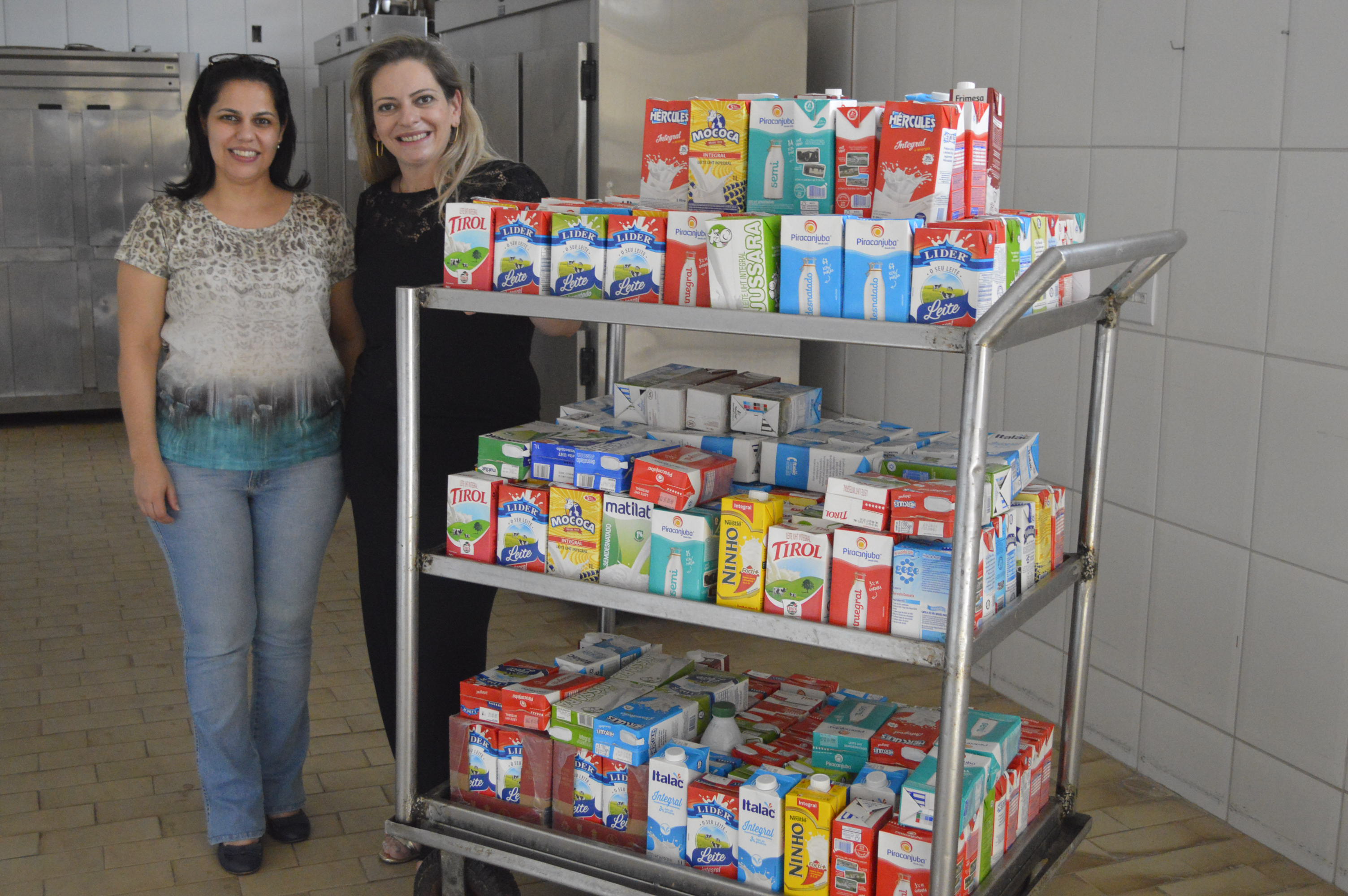 Semana do Idoso arrecada 756 litros de leite