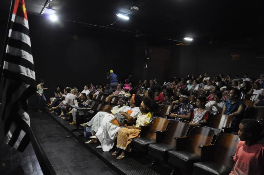 Plenária Jauense: Mulheres Negras e sua Identidade - Mês da Consciência Negra - FOTOS