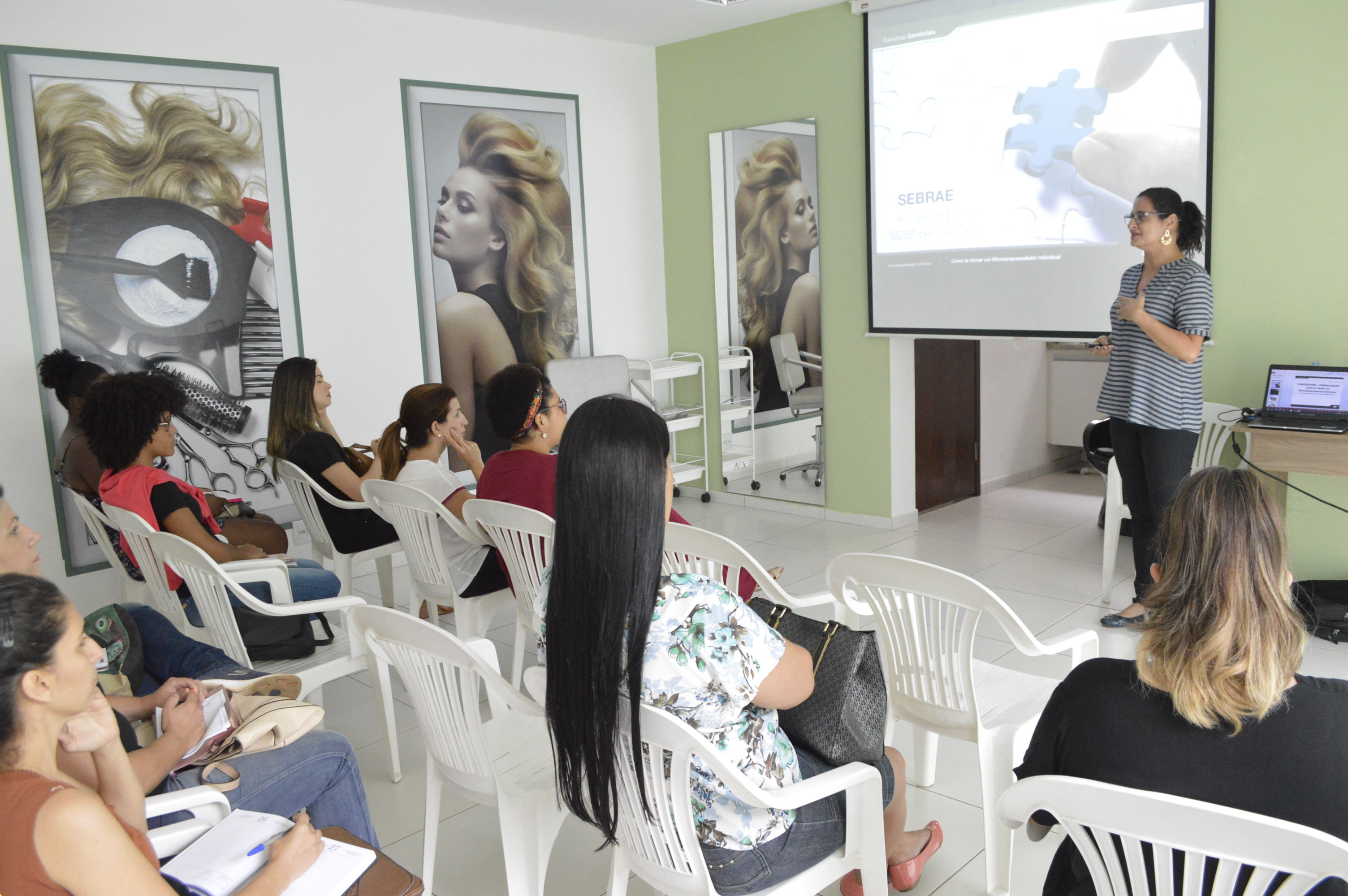 Sebrae Móvel: palestra sobre a importância da formalização