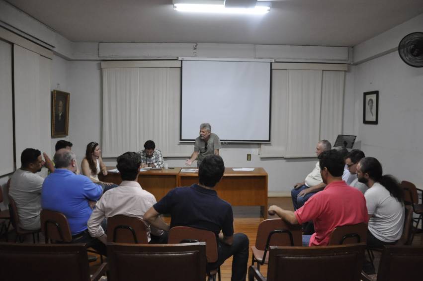 Reunião aprecia e vota intervenção em quatro prédios públicos