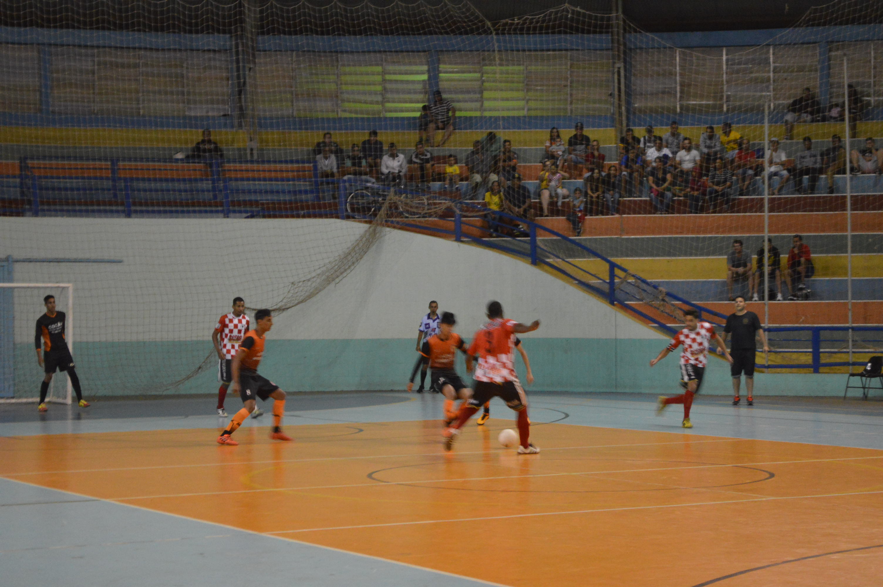 Campeonato Jauense de Futsal da Terceira Divisão: goleadas na terceira rodada