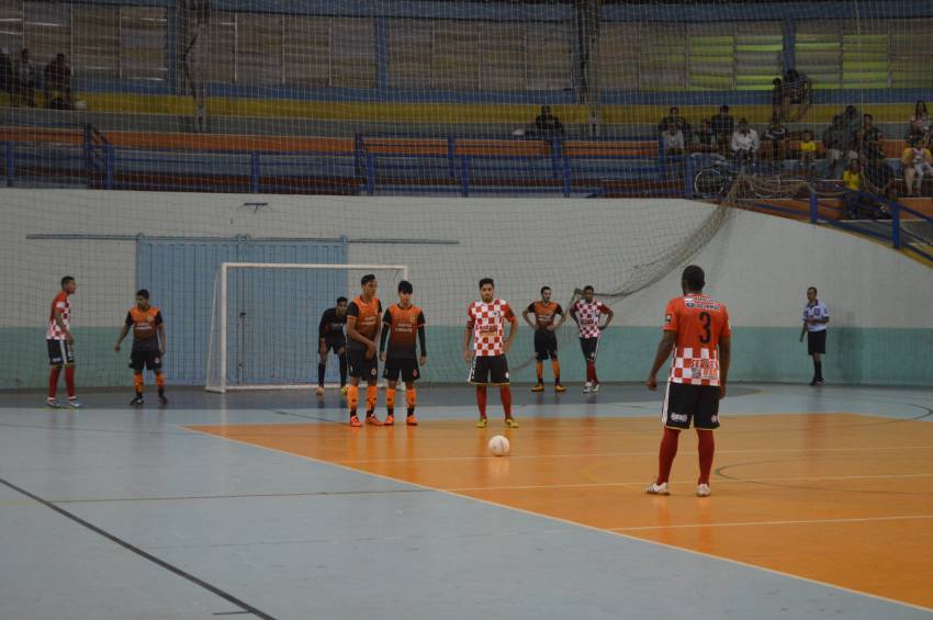 Campeonato Jauense de Futsal da Terceira Divisão: semifinal na segunda-feira