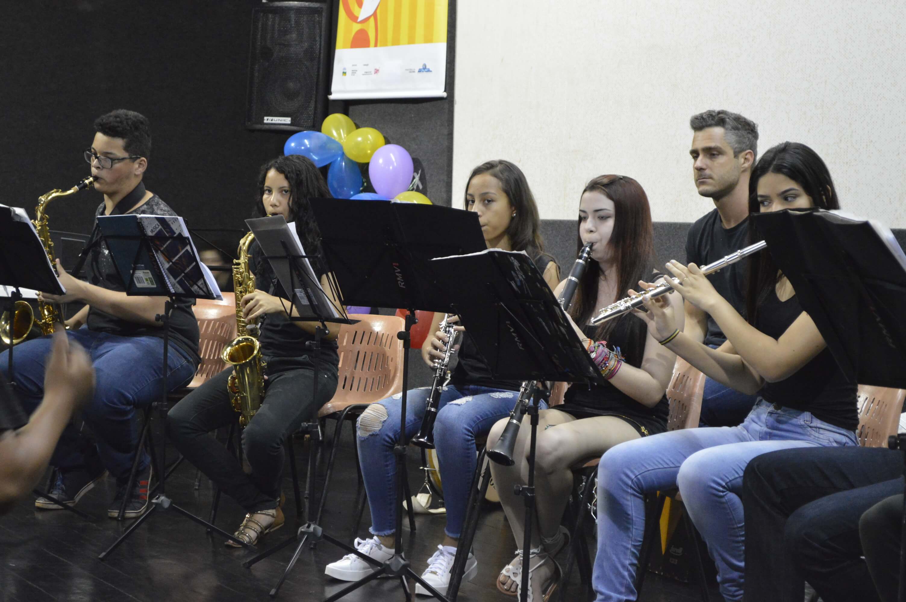 Projeto Guri: apresentação em homenagem ao mês das crianças - FOTOS