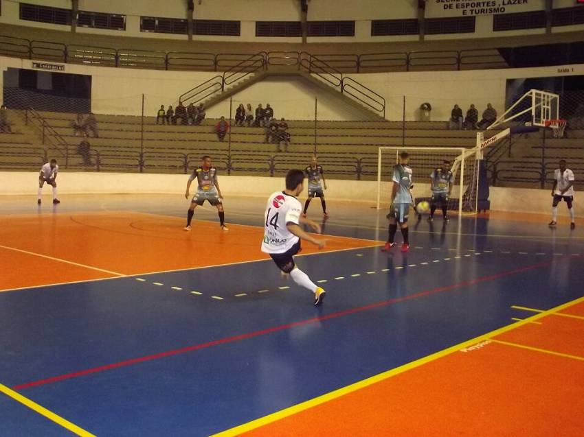 Jahu Futsal encara Botucatu pela final da Copa Record