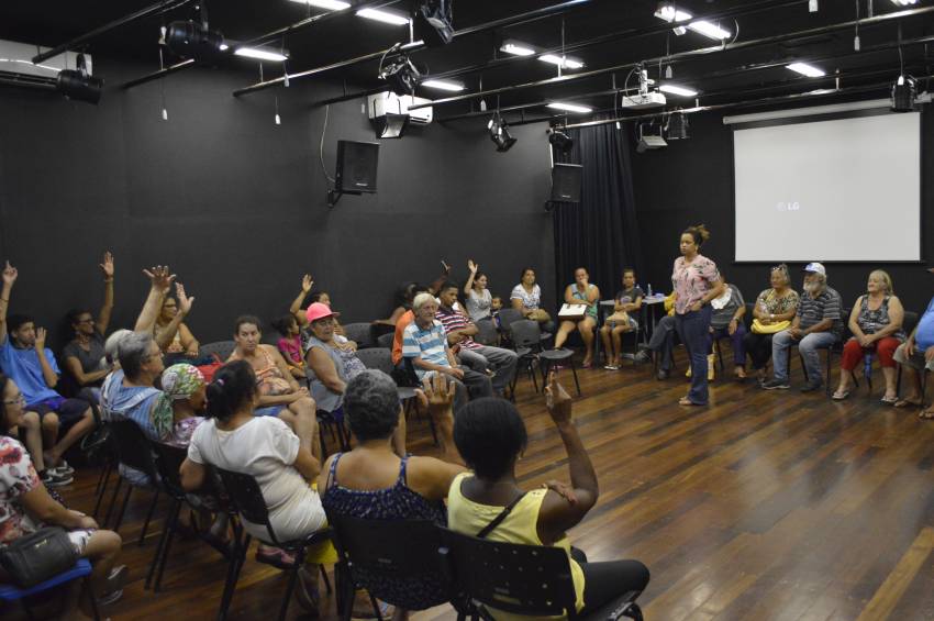 Mês da Consciência Negra: Palestra com Priscila Fonseca (12/11) - FOTOS
