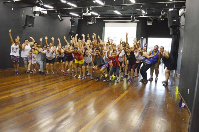 Mês da Consciência Negra: Oficina de dança afro - FOTOS