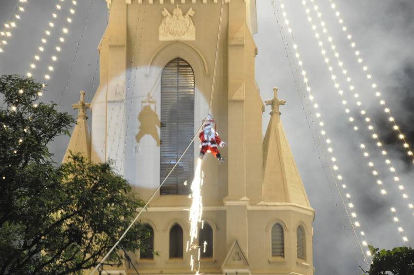 Natal 2018 em Jahu: descida do Papai Noel ocorre nessa quinta-feira