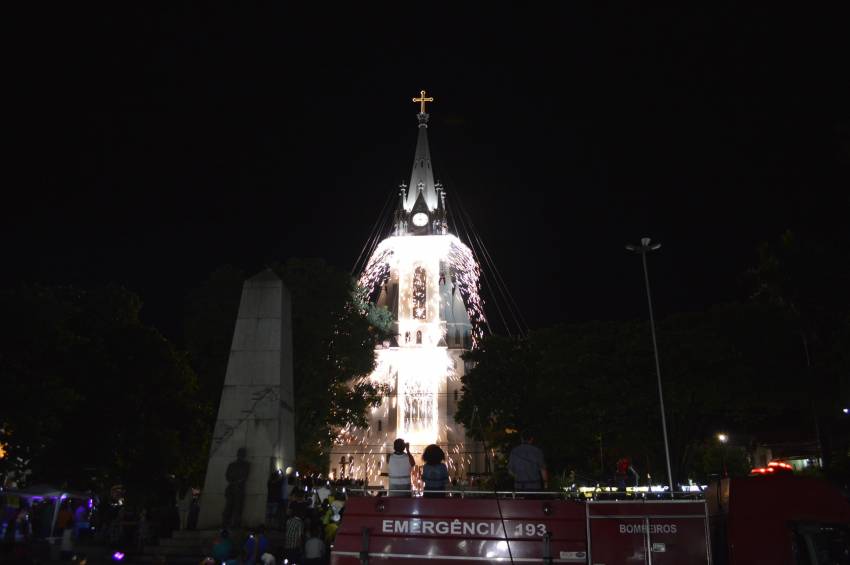 Natal 2018: Descida do Papai Noel - FOTOS