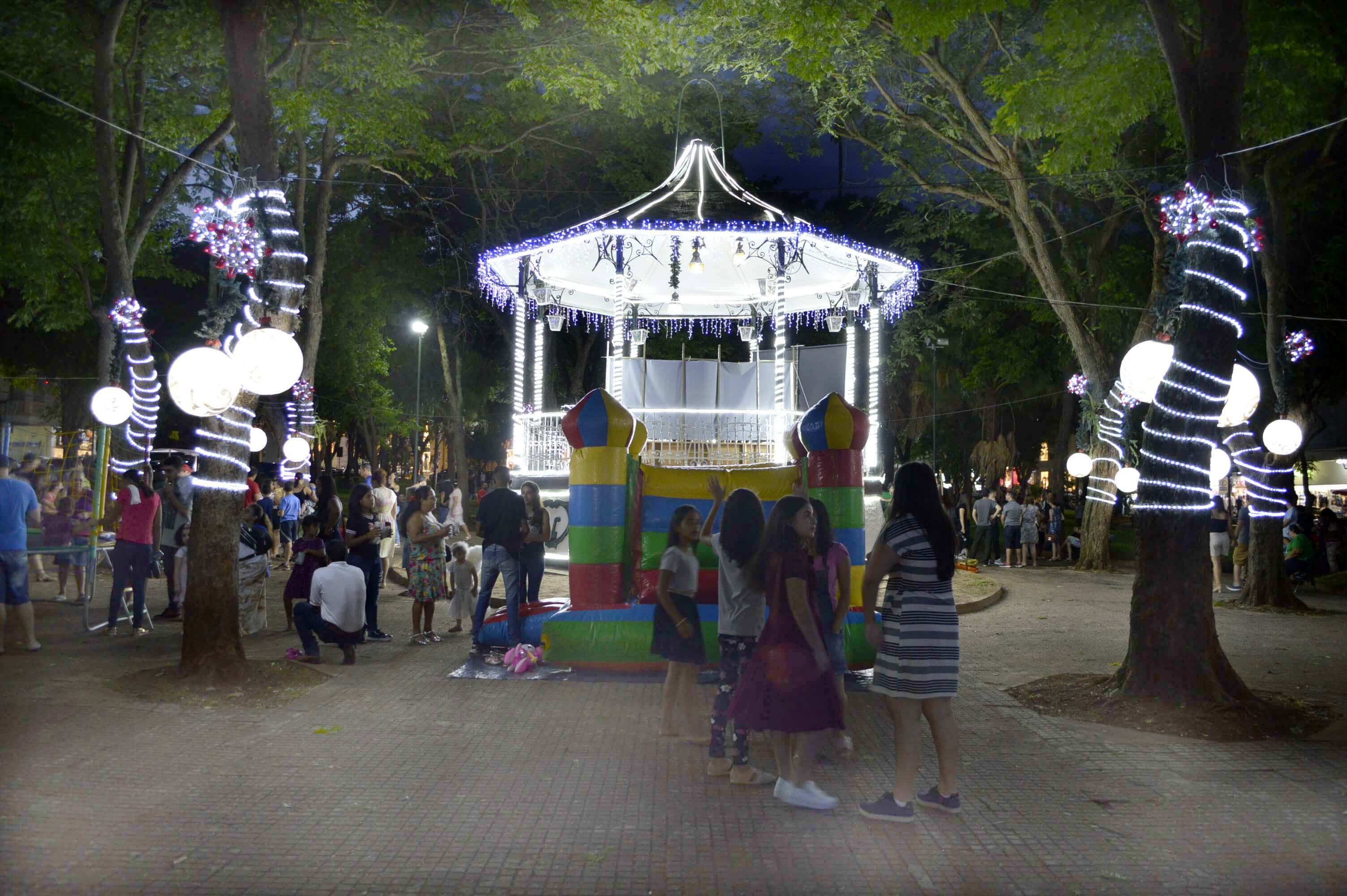 Natal 2018: Natal Feliz na Praça