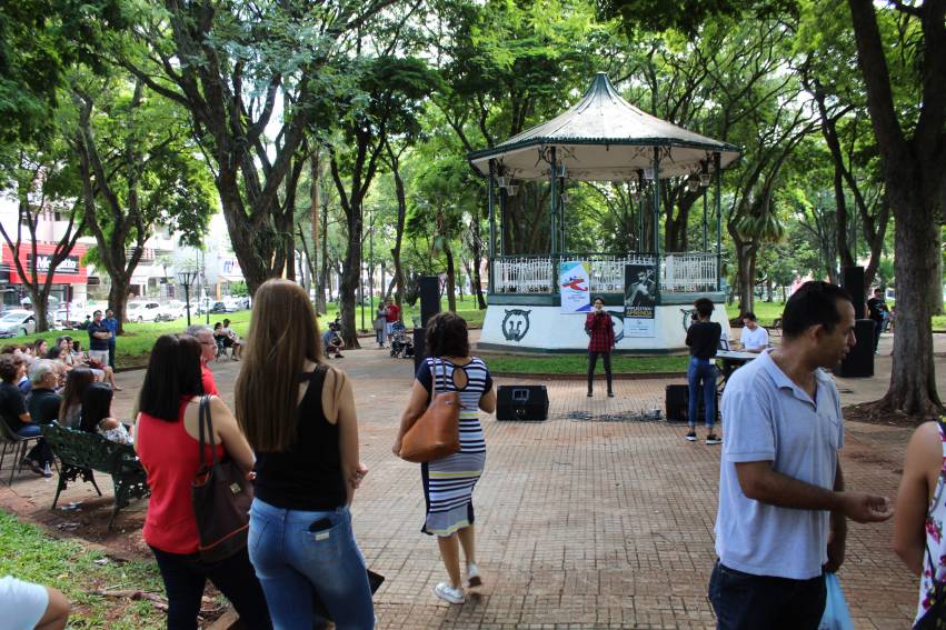 Sábado na Praça especial neste sábado - FOTOS