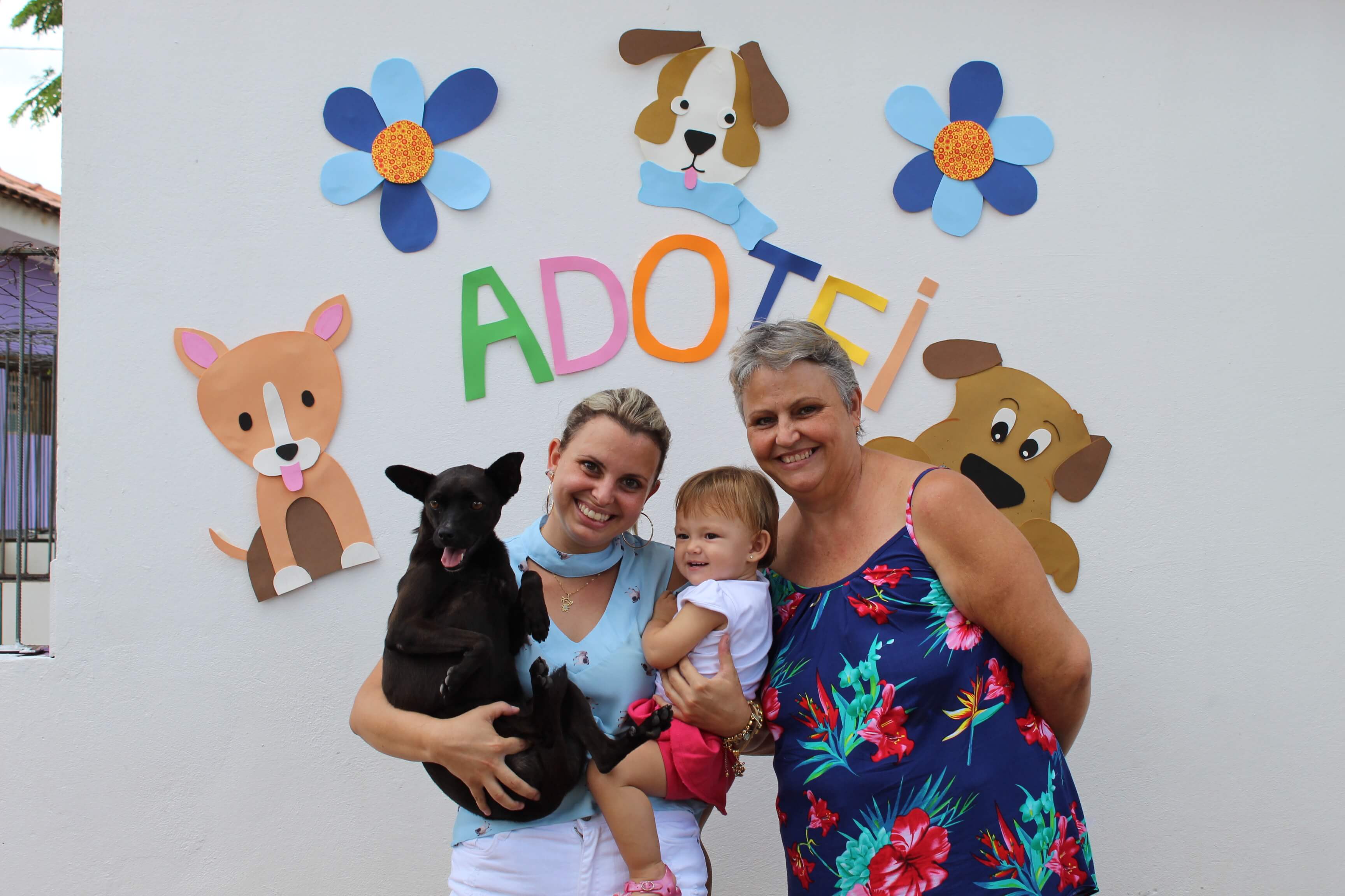 Leve-me com você: Primeira feira de adoção - FOTOS