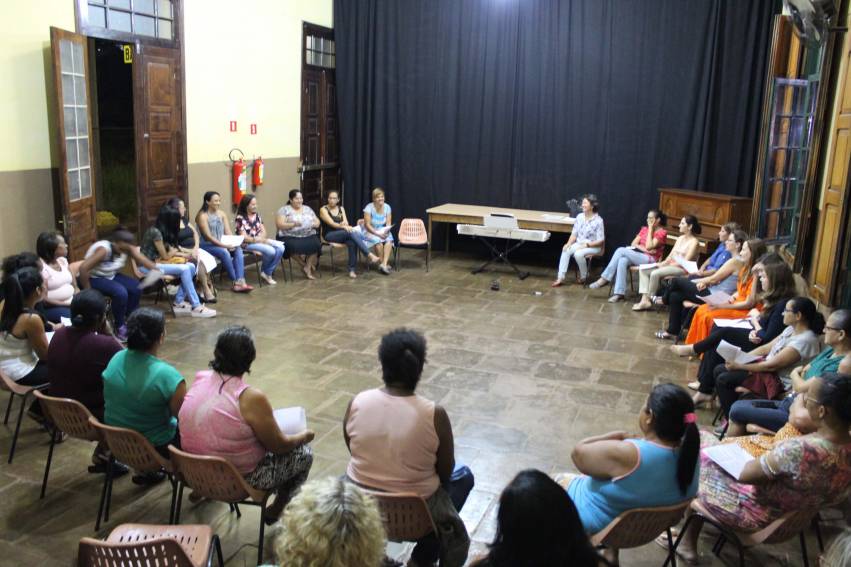 Movimento Viva Mulher: Oficina de canto - FOTOS