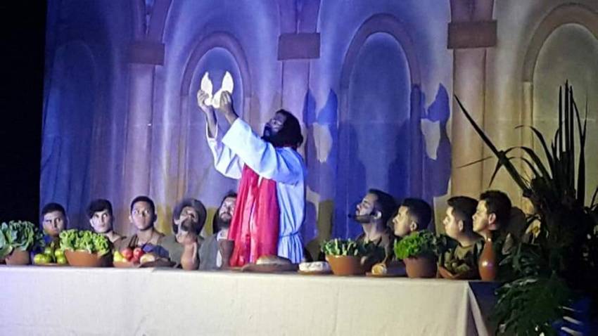 Prefeitura de Jahu convida para encenação da Paixão de Cristo - FOTOS