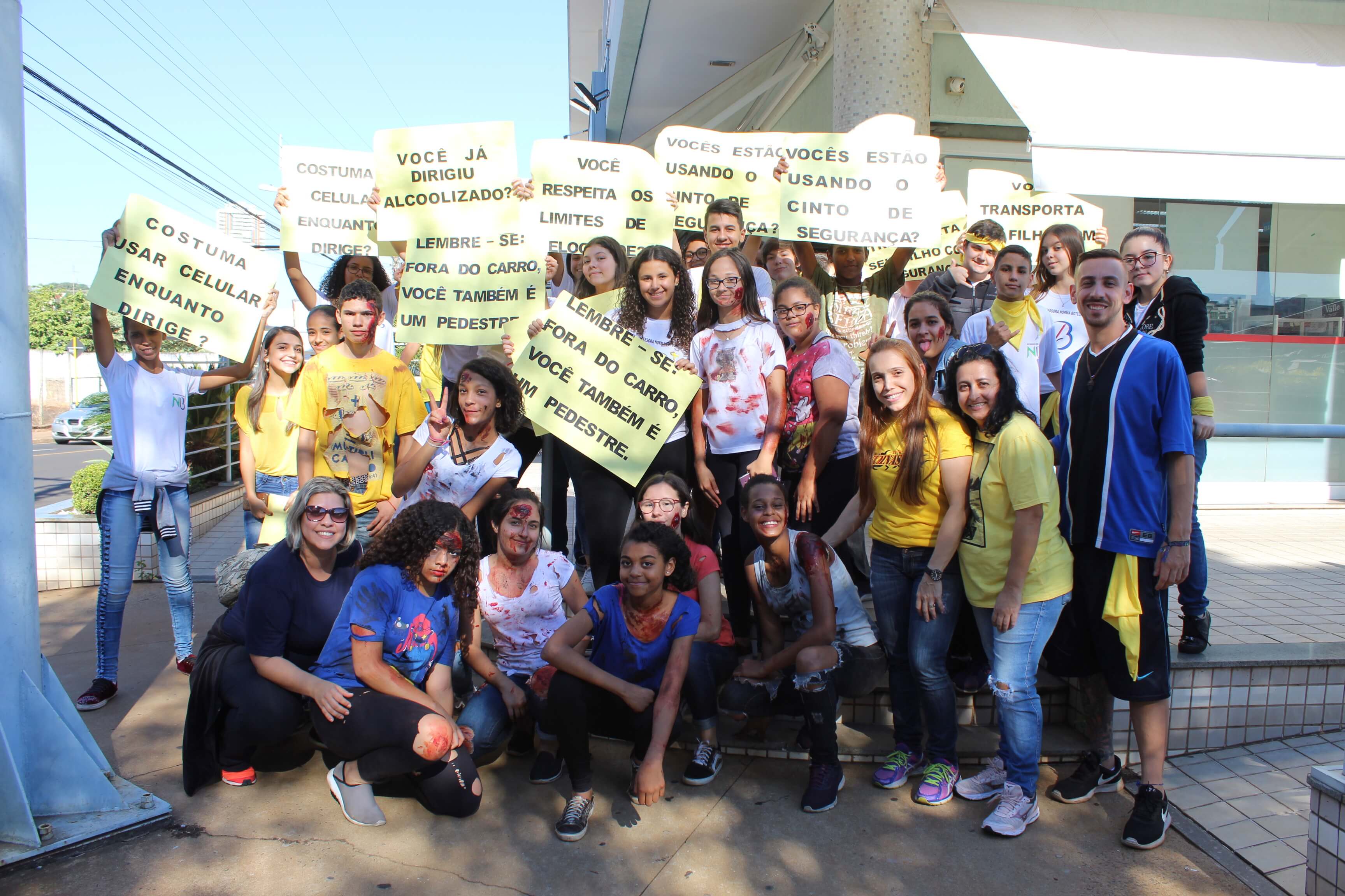 Escola Municipal desenvolve atividade do Maio Amarelo